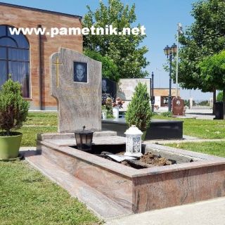 Надгробен паметник от гранит Модел 184