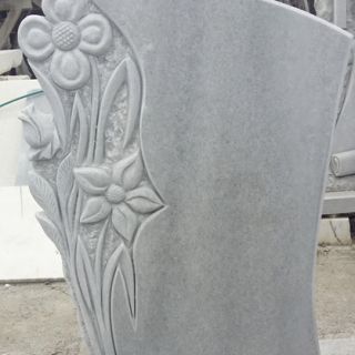 Надгробен паметник от мрамор Модел 93