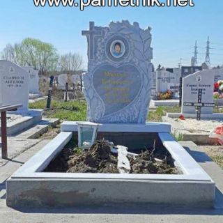  Надгробен паметник от мрамор Модел 300